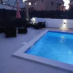 Viktor And 2 Rovinj