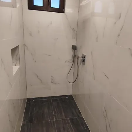 Viktor Rooms&apartments 2 * Rovinj