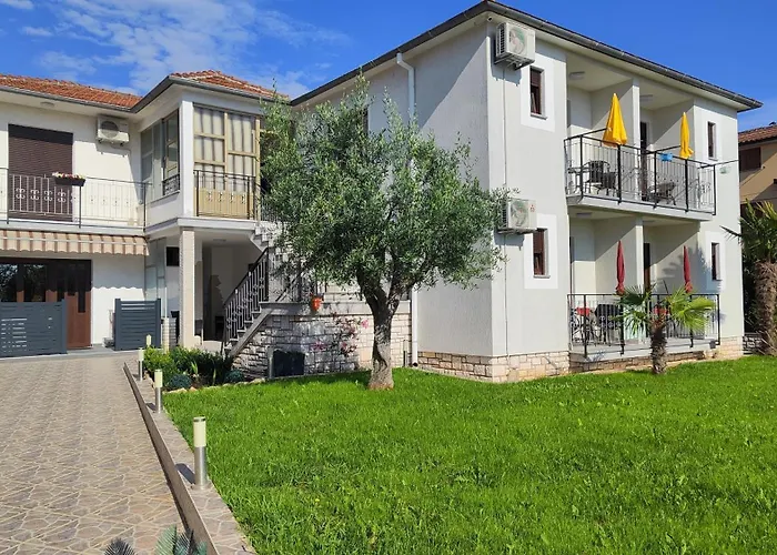 Viktor And 2 Privatunterkunft Rovinj