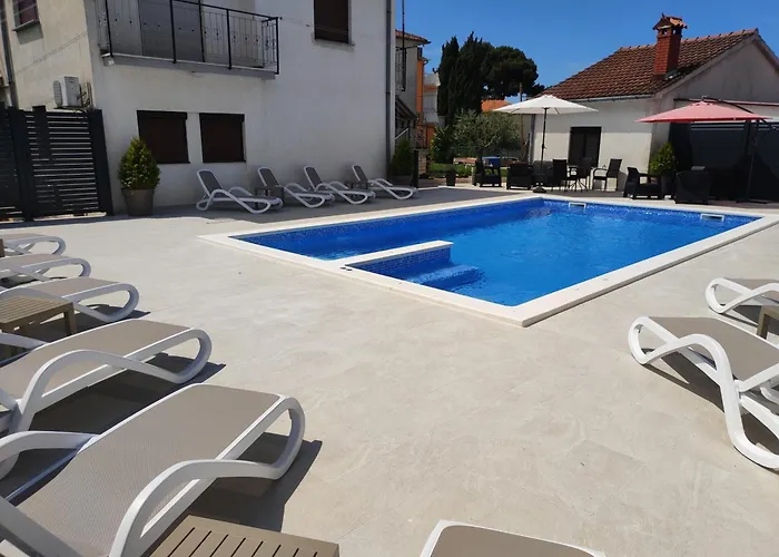Accommodatie bij particulieren Viktor Rooms&apartments 2 *